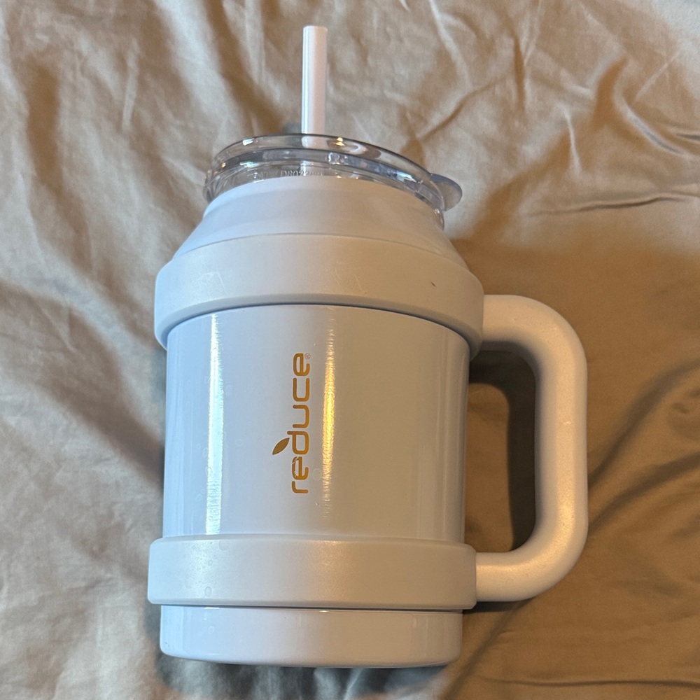 Reduce White Insulated Mug with Straw